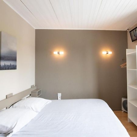 Chez Jostel - Chambre 6 Genay  ภายนอก รูปภาพ