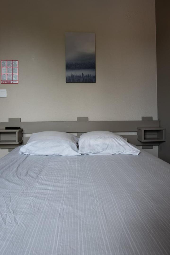 Chez Jostel - Chambre 6 Genay  ภายนอก รูปภาพ